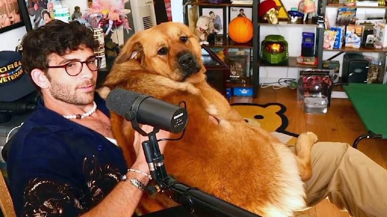 Twitch : HasanAbi accusé d’avoir électrocuté son chien pendant un stream