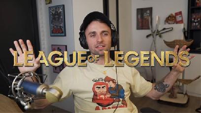 Squeezie devient accro à League of Legends et se fait coach par Skyyart